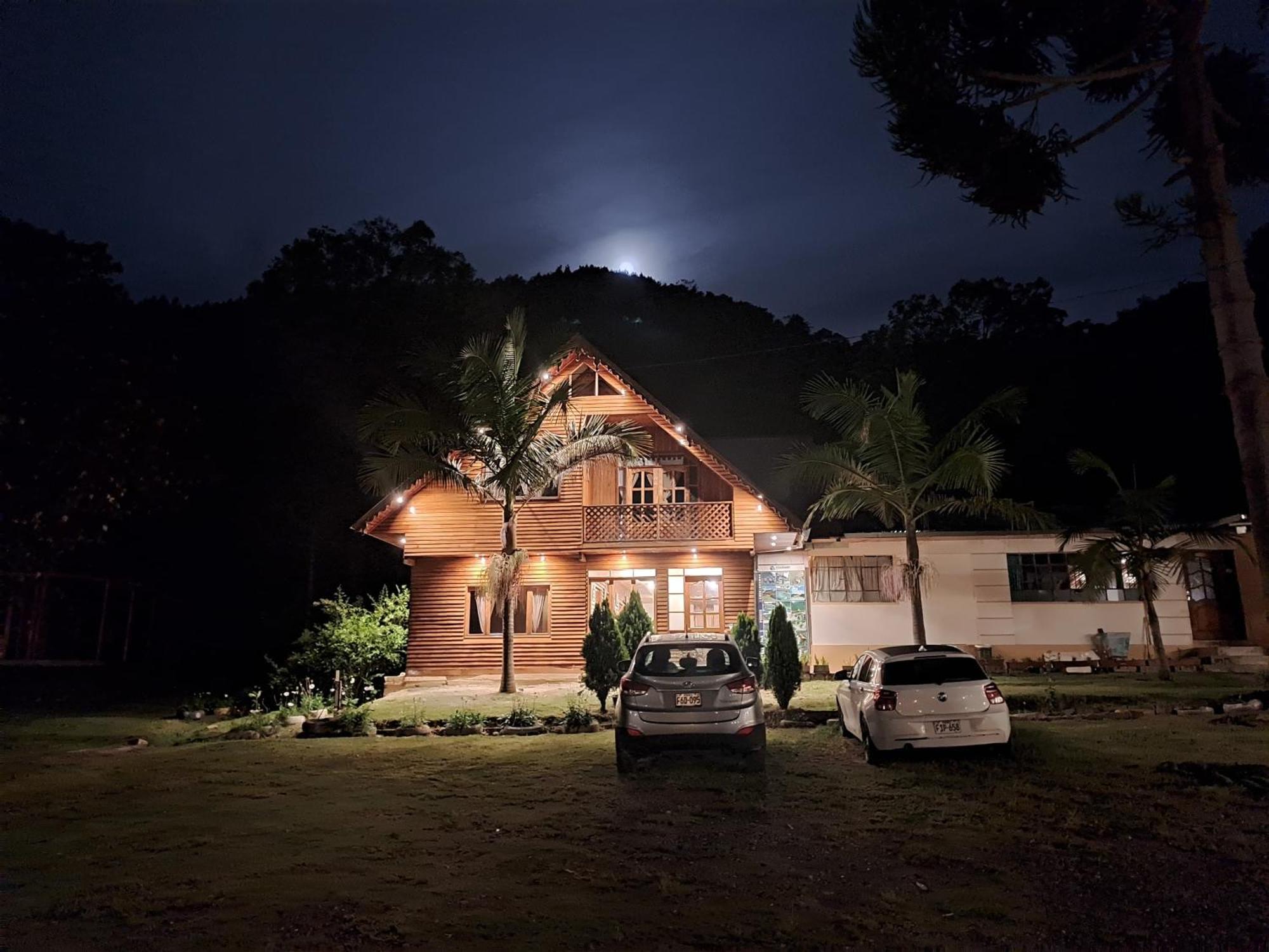 ホテル La Ramada De Mama Elena オクサパンパ エクステリア 写真